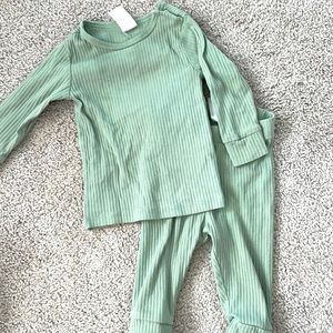 H&M outfit set 4-6 months